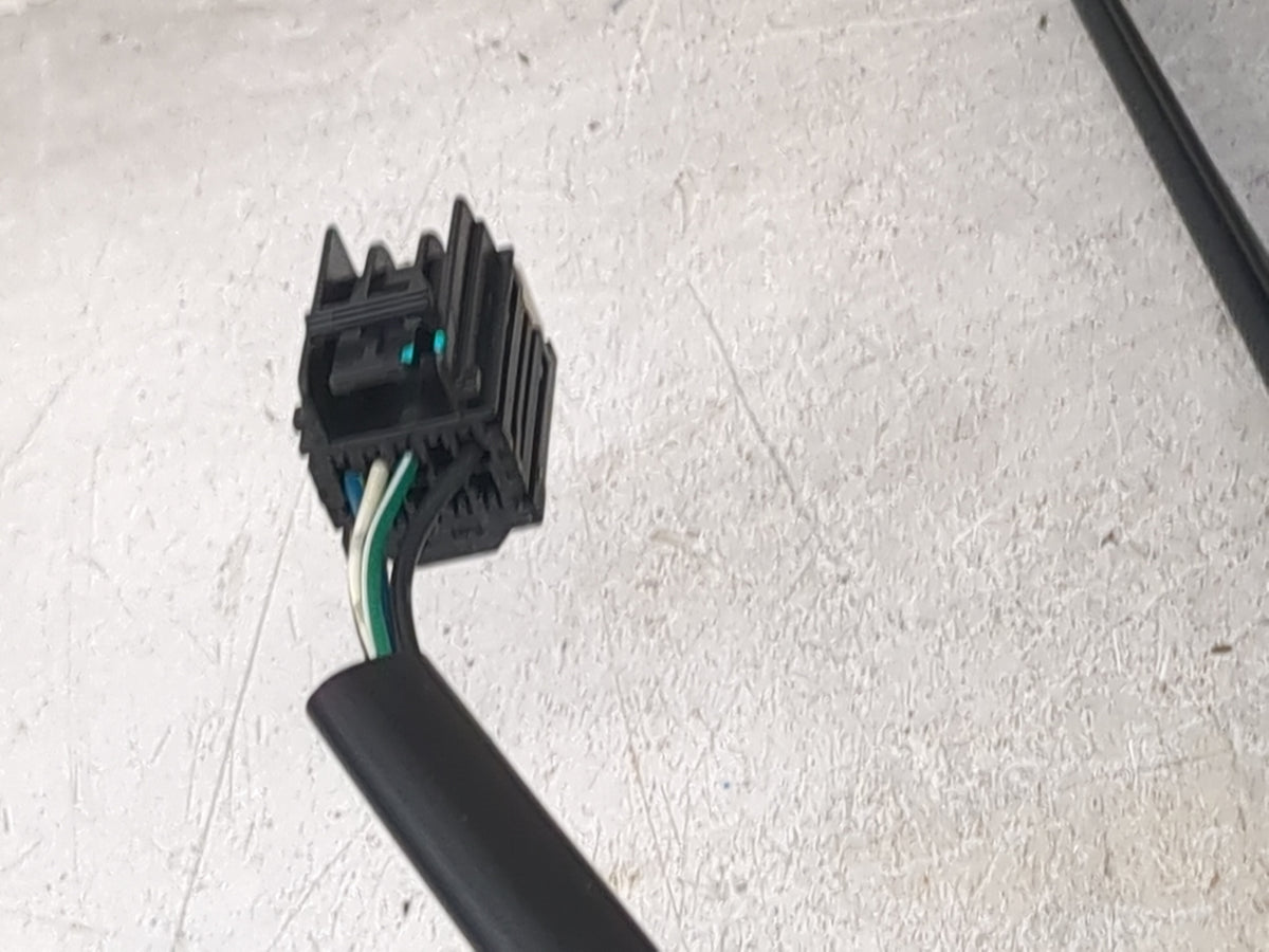 2015-2017 Gmc Terrain Driver Side View Mirror - Left Door Mirror OEM Used - Oemusedautoparts1.com