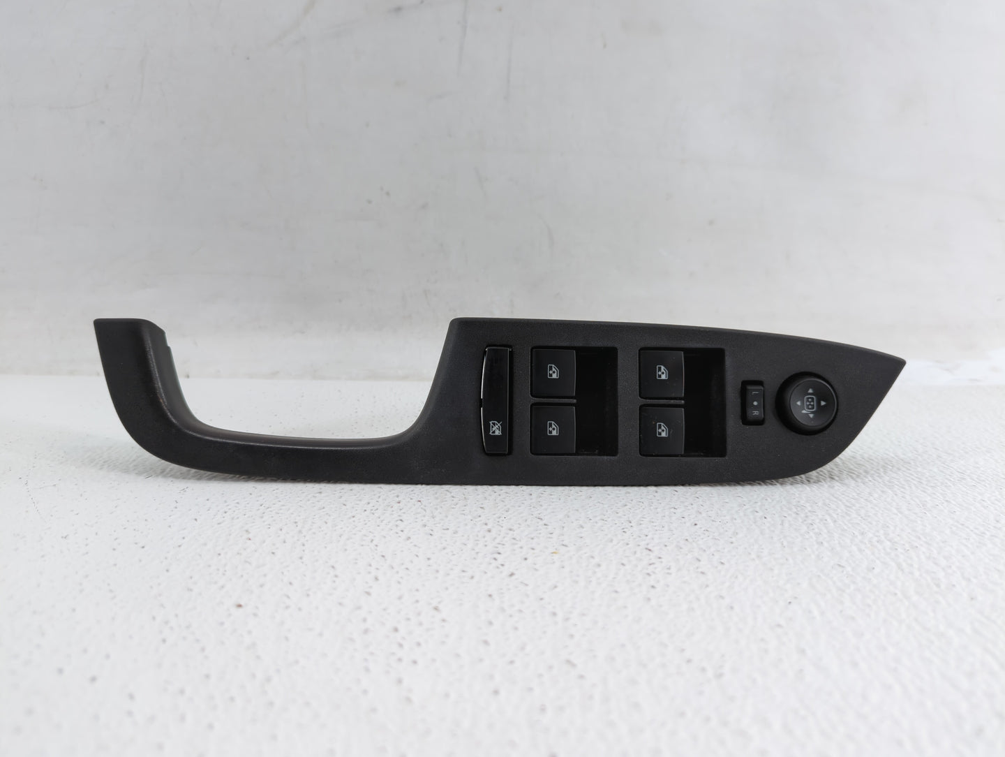 2013 Gmc Terrain Master Power Window Switch Replacement Driver Side Left P/N:20917598 Fits OEM Used Auto Parts - Oemusedauto