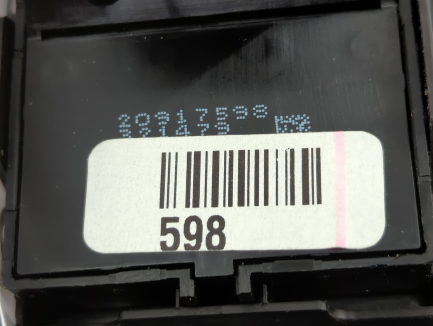 2013 Gmc Terrain Master Power Window Switch Replacement Driver Side Left P/N:20917598 Fits OEM Used Auto Parts - Oemusedauto