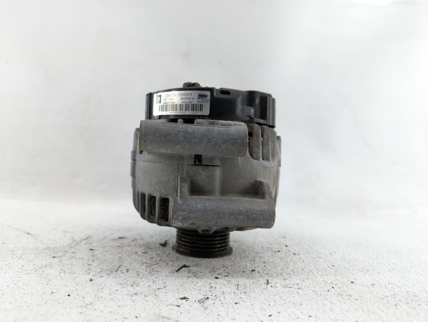 2010-2017 Gmc Terrain Alternator Replacement Generator Charging Assembly Engine OEM P/N:13588328 13512759 Fits OEM Used Auto