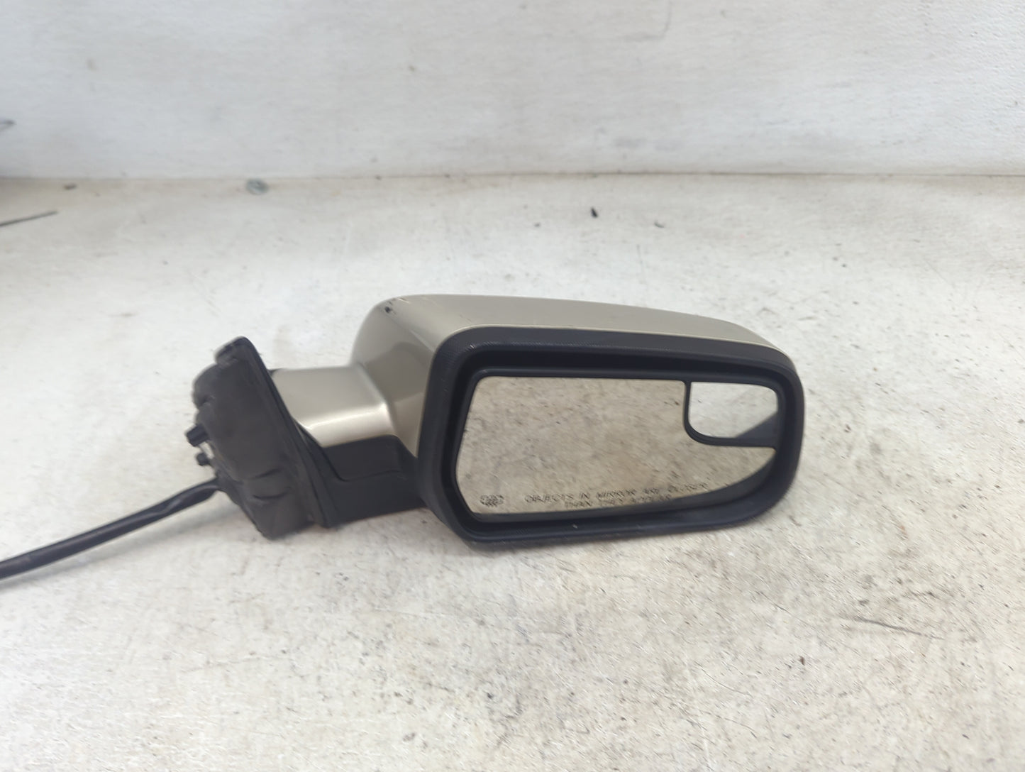2011-2014 Gmc Terrain Passenger Side View Mirror - Right Door Mirror OEM Used - Oemusedautoparts1.com