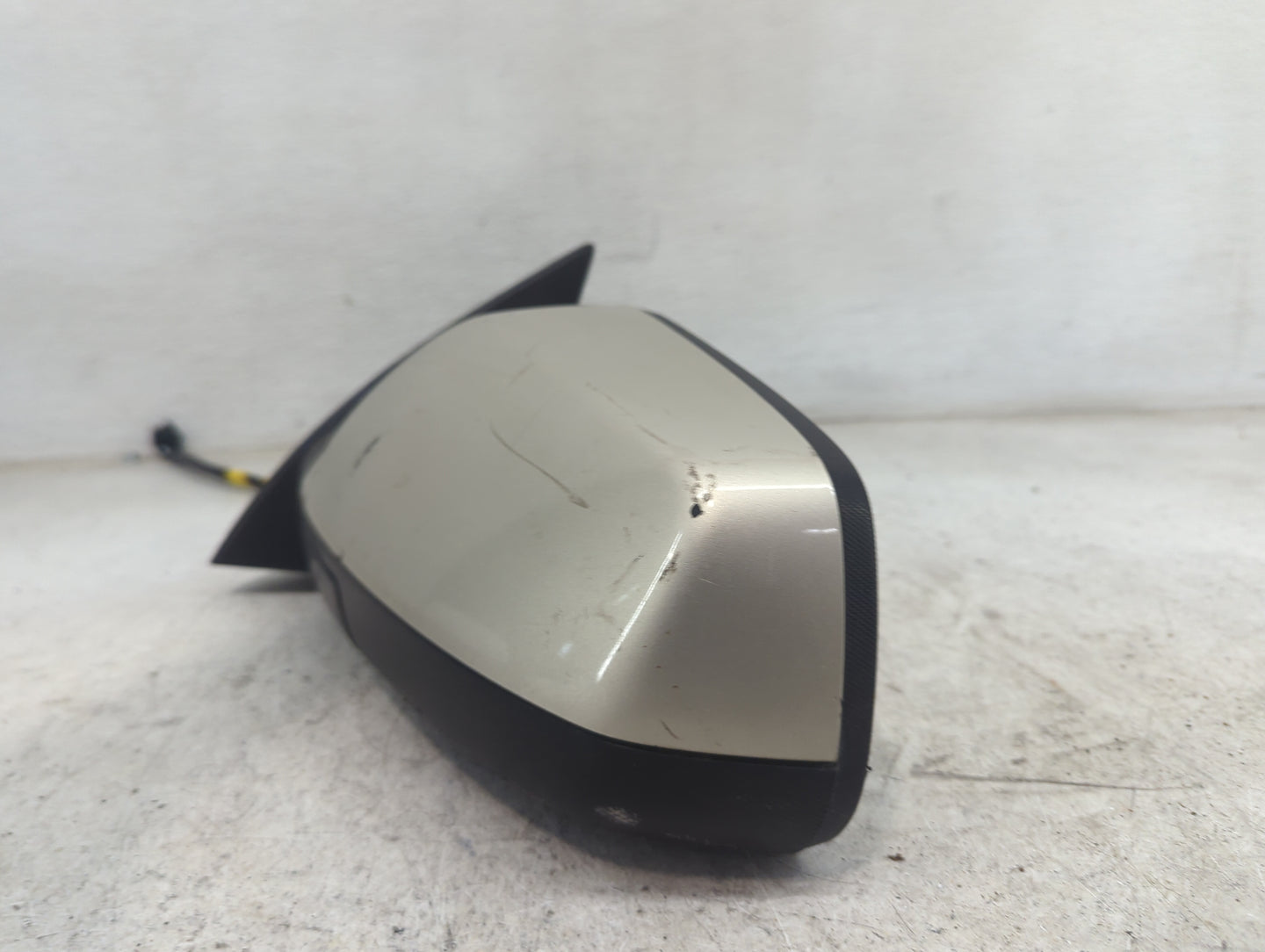 2011-2014 Gmc Terrain Driver Side View Mirror - Left Door Mirror OEM Used - Oemusedautoparts1.com