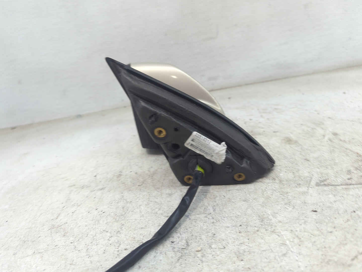 2011-2014 Gmc Terrain Driver Side View Mirror - Left Door Mirror OEM Used - Oemusedautoparts1.com