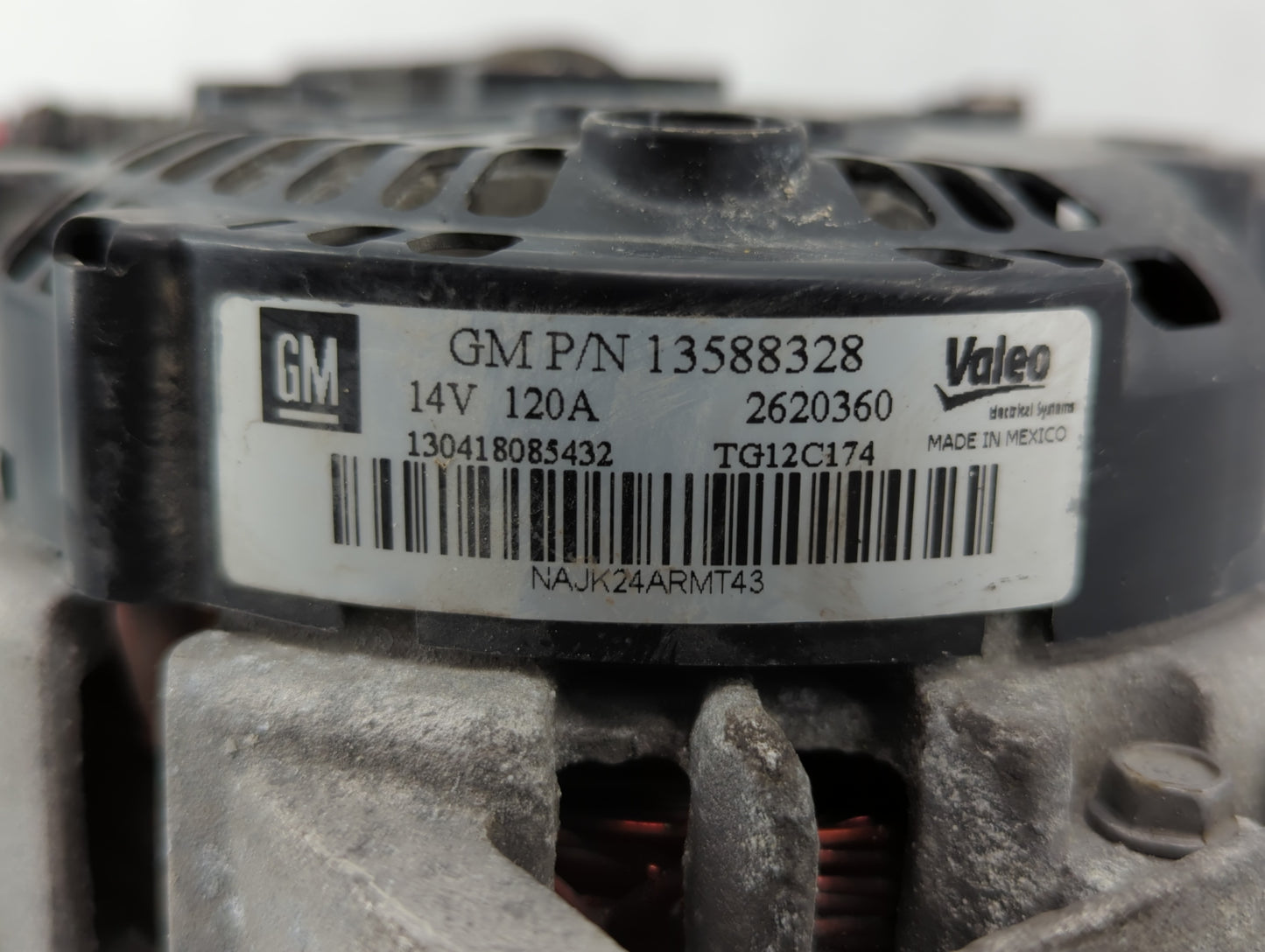 2010-2017 Gmc Terrain Alternator Replacement Generator Charging Assembly Engine OEM P/N:13588328 Fits OEM Used Auto Parts - 