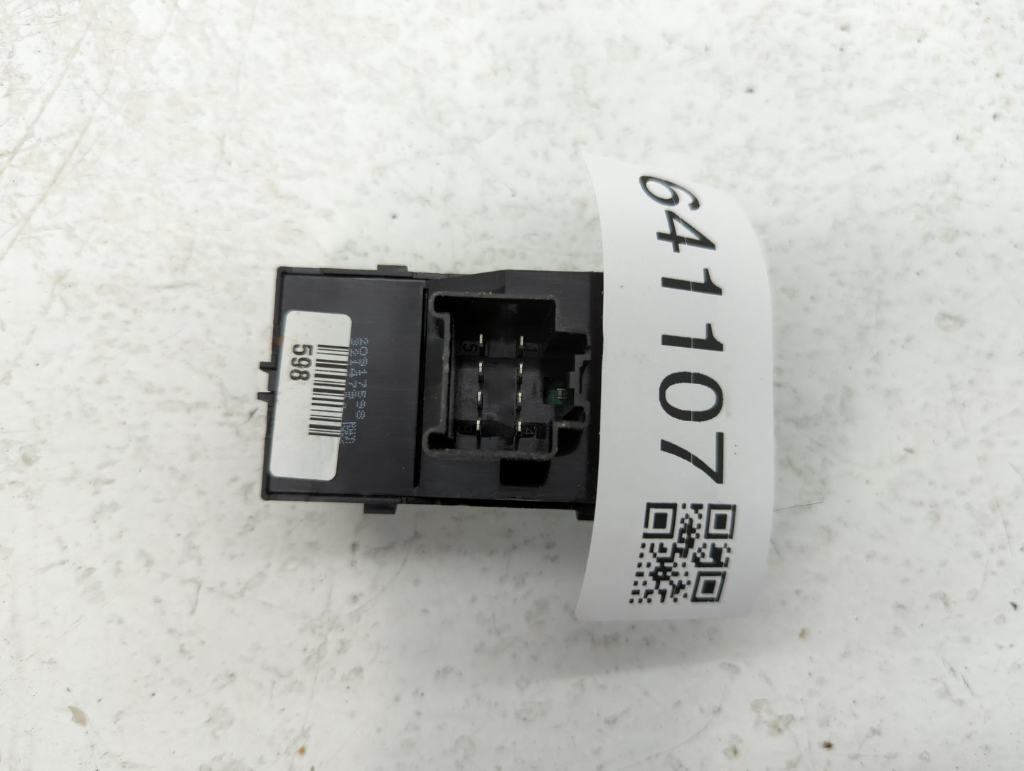 2010-2017 Gmc Terrain Master Power Window Switch Replacement Driver Side Left P/N:20917598 Fits OEM Used Auto Parts - Oemuse