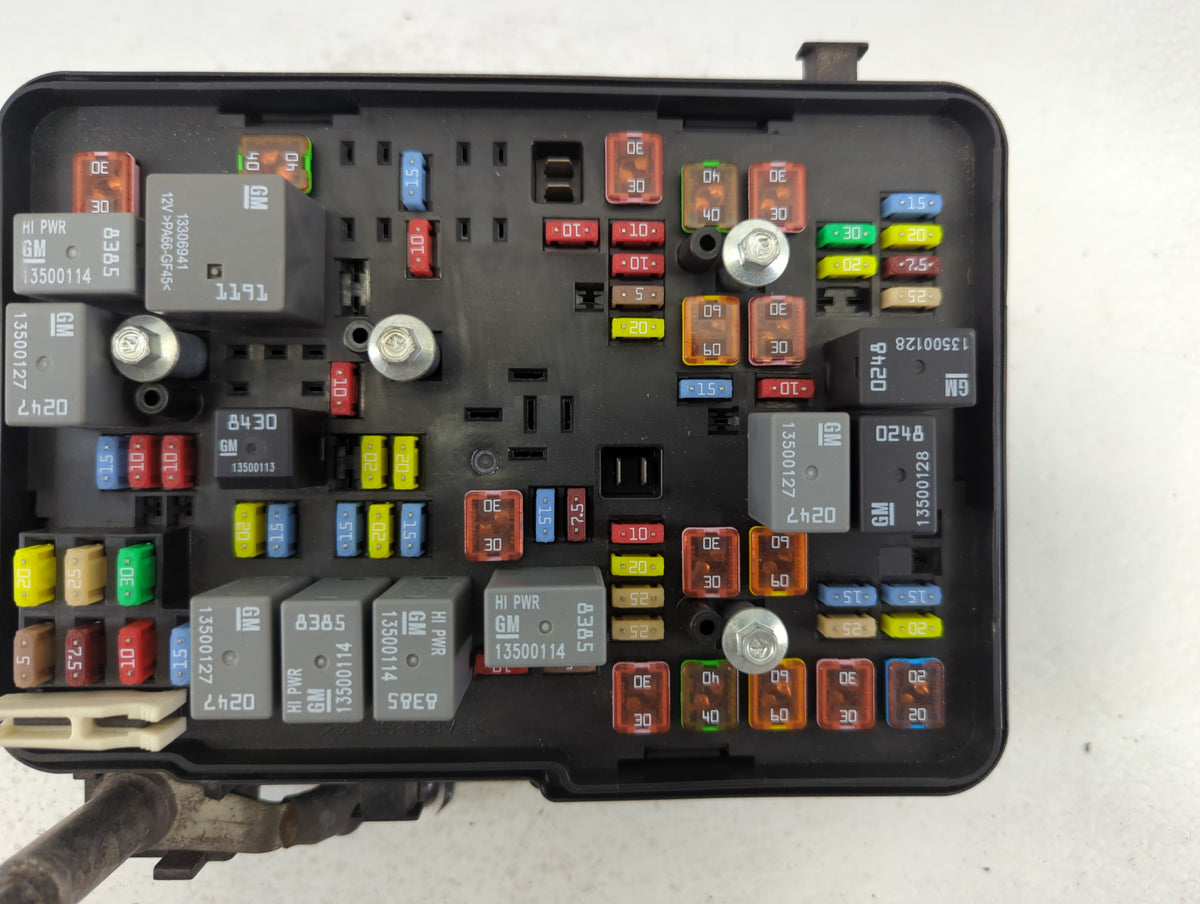 2013 Gmc Terrain Fusebox Fuse Box Panel Relay Module P/N:22929763_01 Fits OEM Used Auto Parts - Oemusedautoparts1.com