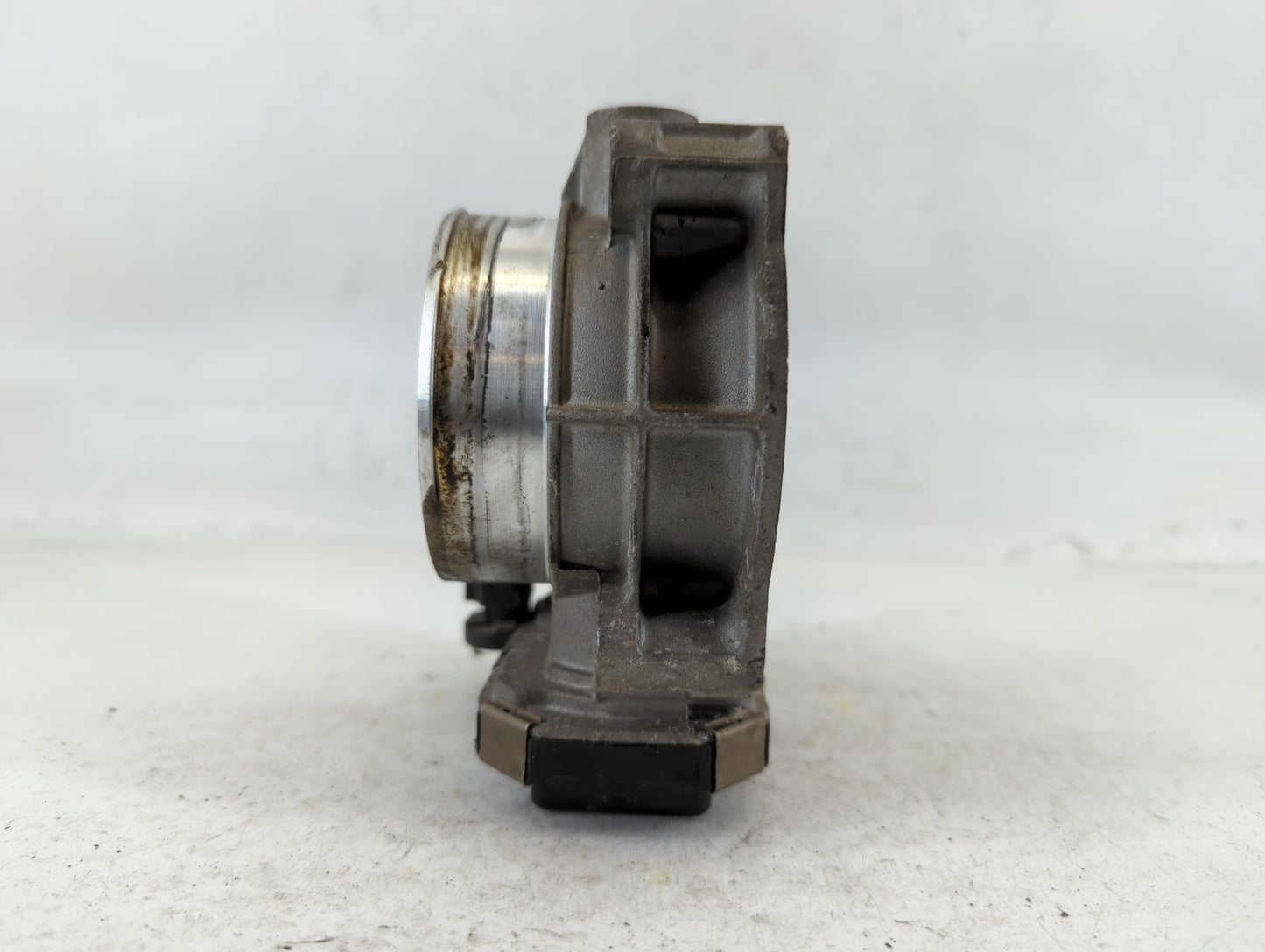 2013-2017 Gmc Terrain Throttle Body P/N:12632172BA Fits Fits 2012 2013 2014 2015 2016 2017 2018 2019 2020 2021 2022 OEM Used