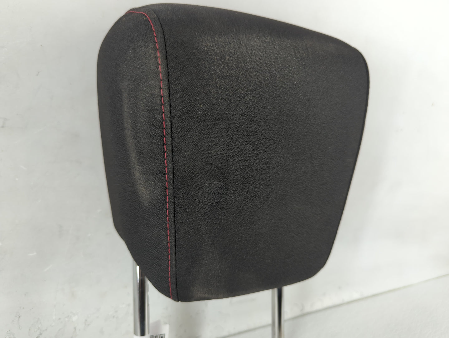 2012-2013 Gmc Terrain Headrest Head Rest Front Driver Passenger Seat Fits Fits 2012 2013 OEM Used Auto Parts - Oemusedautopa