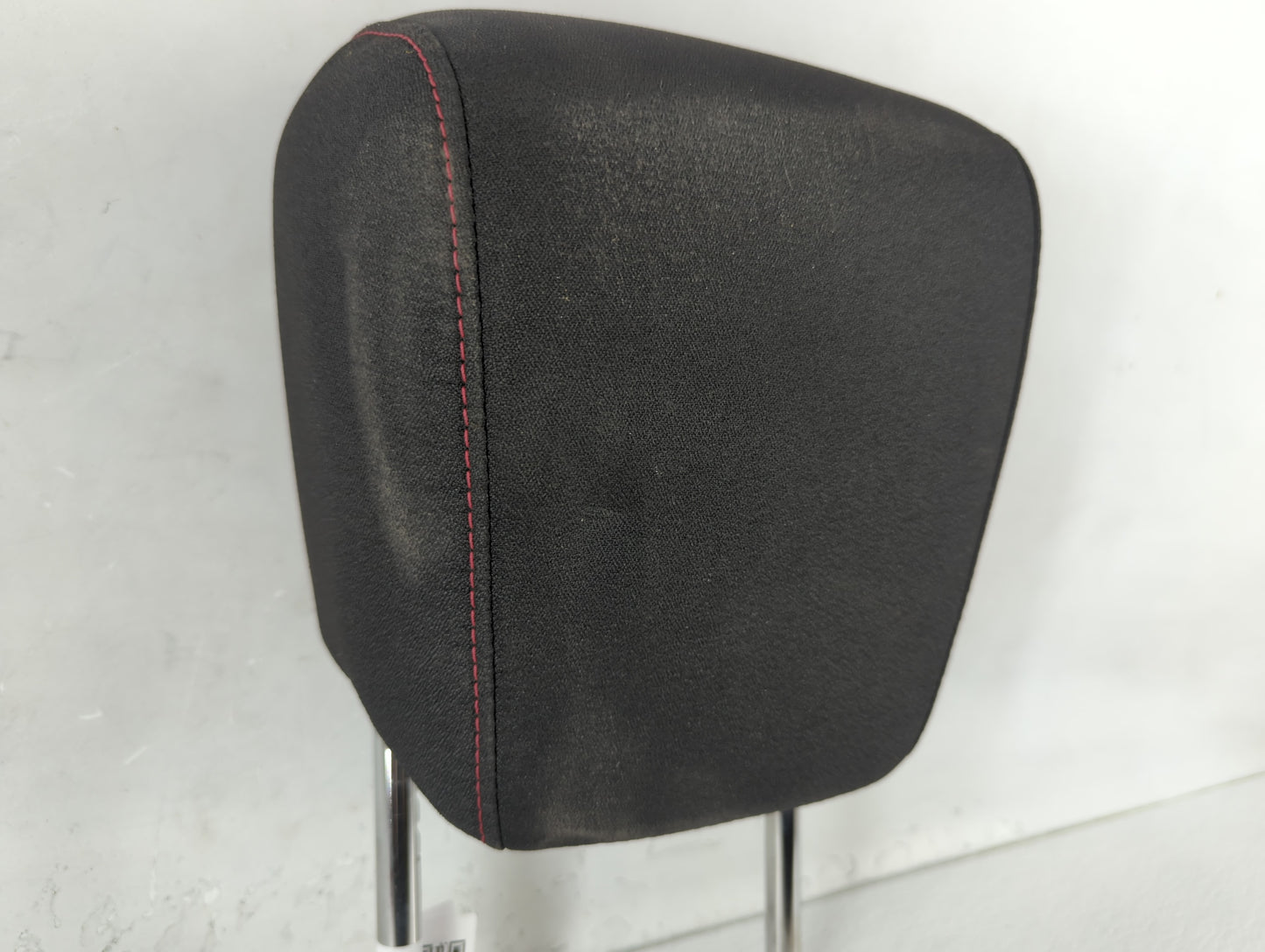 2012-2013 Gmc Terrain Headrest Head Rest Front Driver Passenger Seat Fits Fits 2012 2013 OEM Used Auto Parts - Oemusedautopa