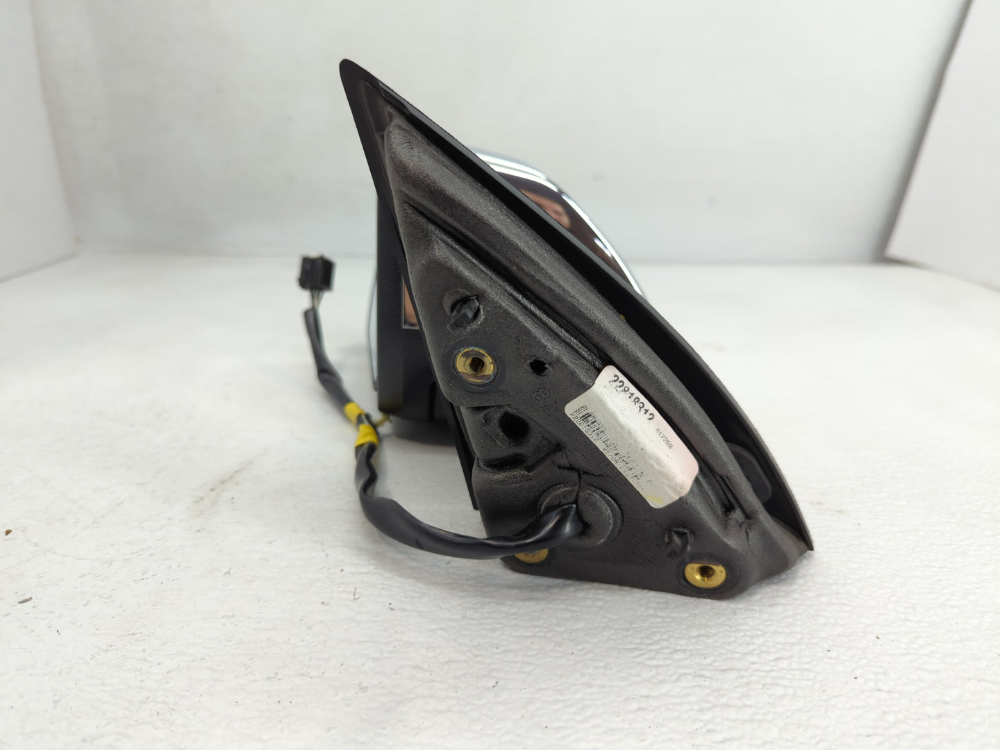 2012-2013 Gmc Terrain Driver Side View Mirror - Left Door Mirror OEM Used - Oemusedautoparts1.com