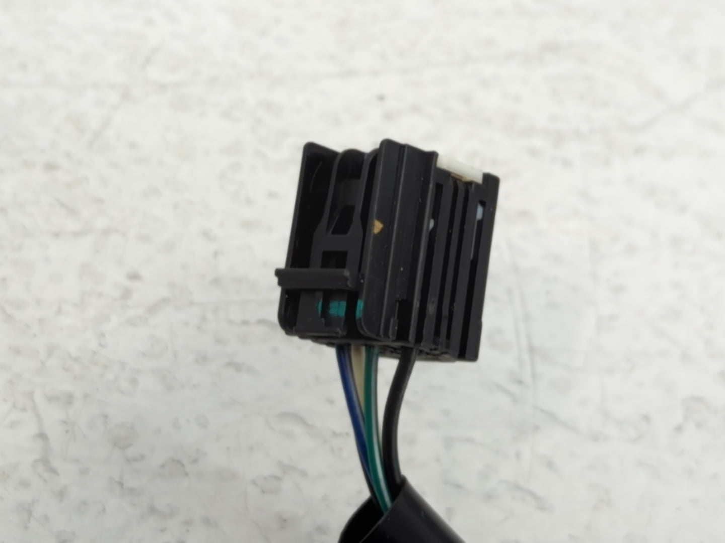 2012-2013 Gmc Terrain Driver Side View Mirror - Left Door Mirror OEM Used - Oemusedautoparts1.com