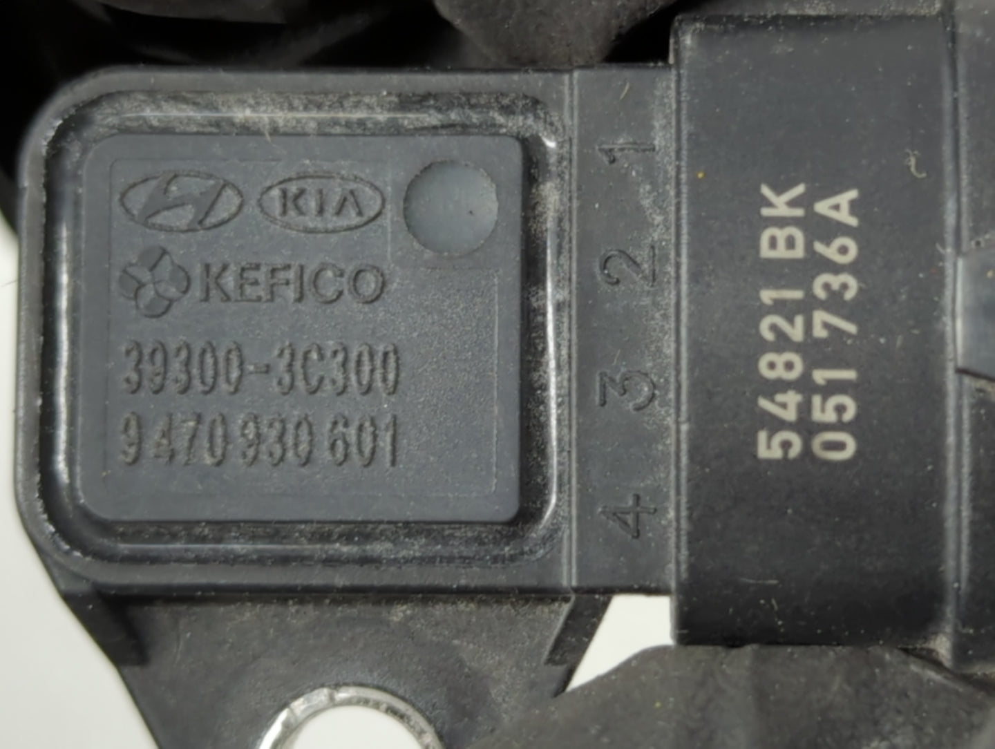 2012-2017 Gmc Terrain Mass Air Flow Meter Maf - Oemusedautoparts1.com