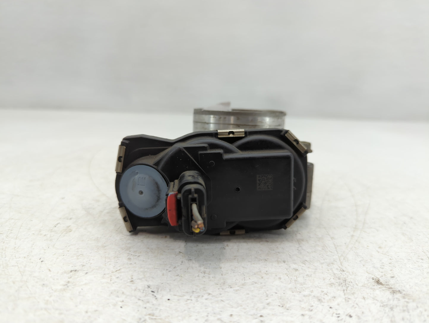 2013-2015 Gmc Terrain Throttle Body P/N:12632101CA Fits Fits 2012 2013 2014 2015 OEM Used Auto Parts - Oemusedautoparts1.com