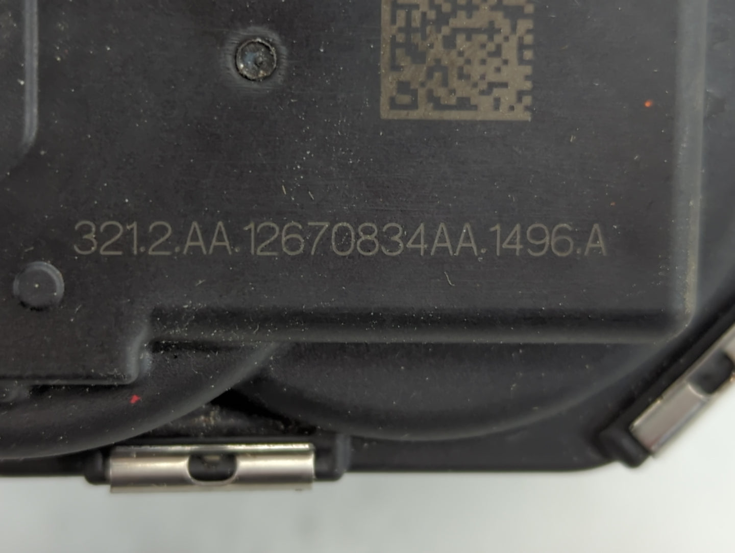 2013-2015 Gmc Terrain Throttle Body P/N:12670834AA Fits Fits 2012 2013 2014 2015 OEM Used Auto Parts - Oemusedautoparts1.com