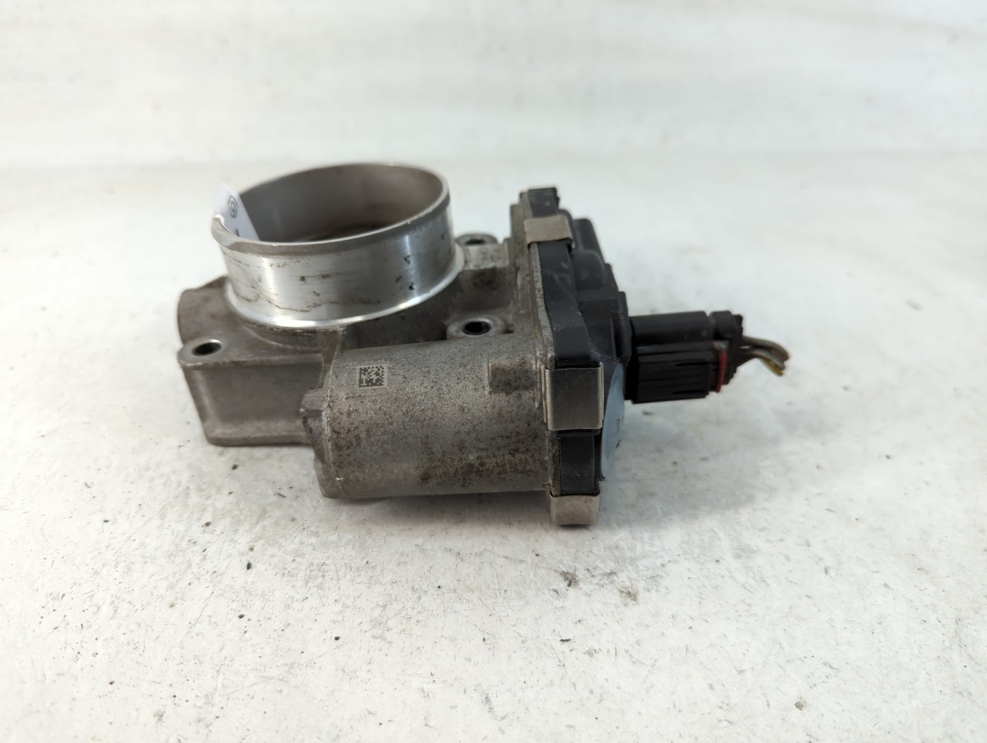 2013-2015 Gmc Terrain Throttle Body P/N:12632101CA Fits Fits 2012 2013 2014 2015 OEM Used Auto Parts - Oemusedautoparts1.com