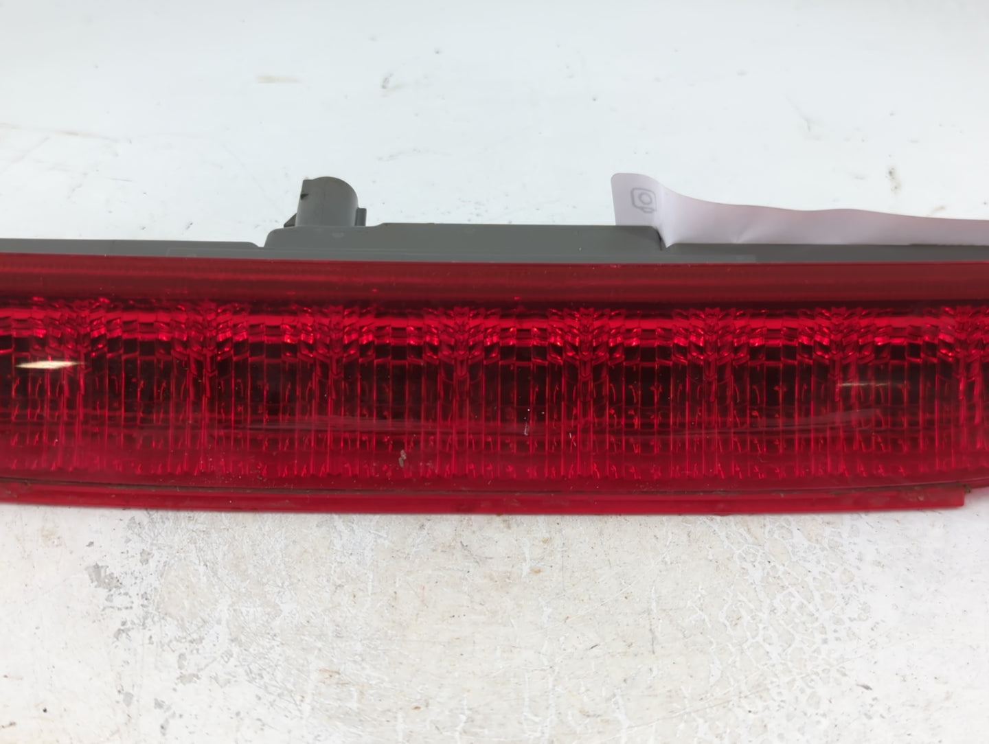 2013 Gmc Terrain Third Brake Light Tail Light P/N:P7895 Fits OEM Used Auto Parts - Oemusedautoparts1.com