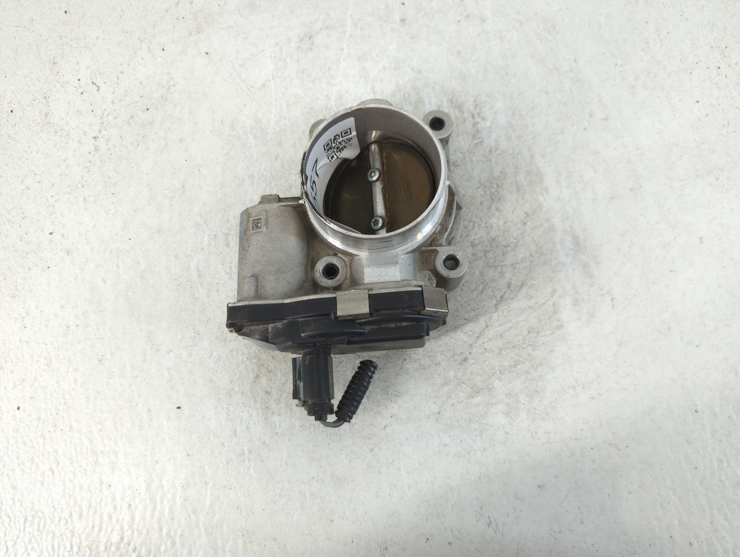2013-2015 Gmc Terrain Throttle Body P/N:12632101CA Fits Fits 2012 2013 2014 2015 OEM Used Auto Parts - Oemusedautoparts1.com