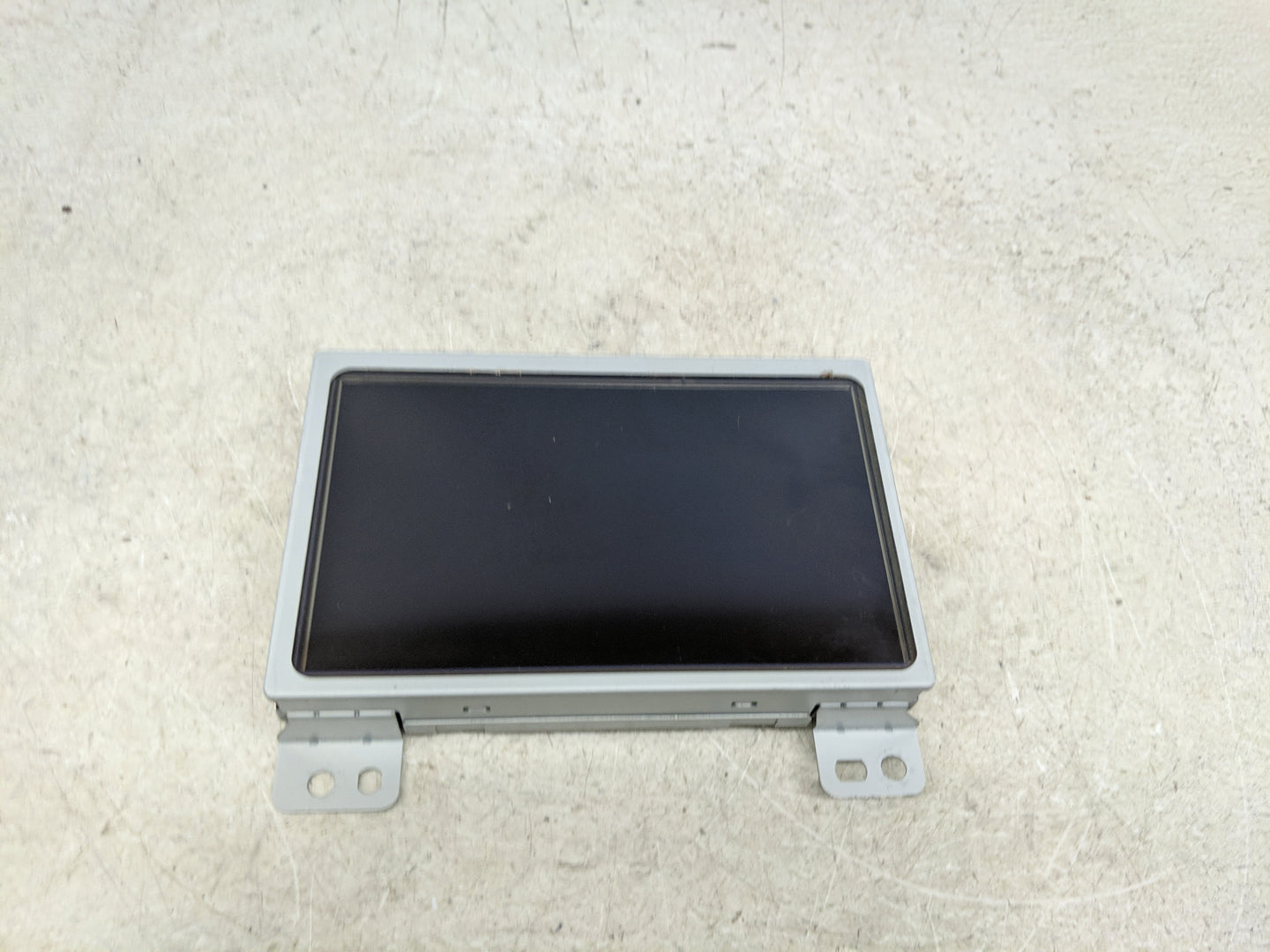 2010-2017 Gmc Terrain Radio AM FM Cd Player Receiver Replacement Fits Fits 2010 2011 2012 2013 2014 2015 2016 2017 OEM Used 