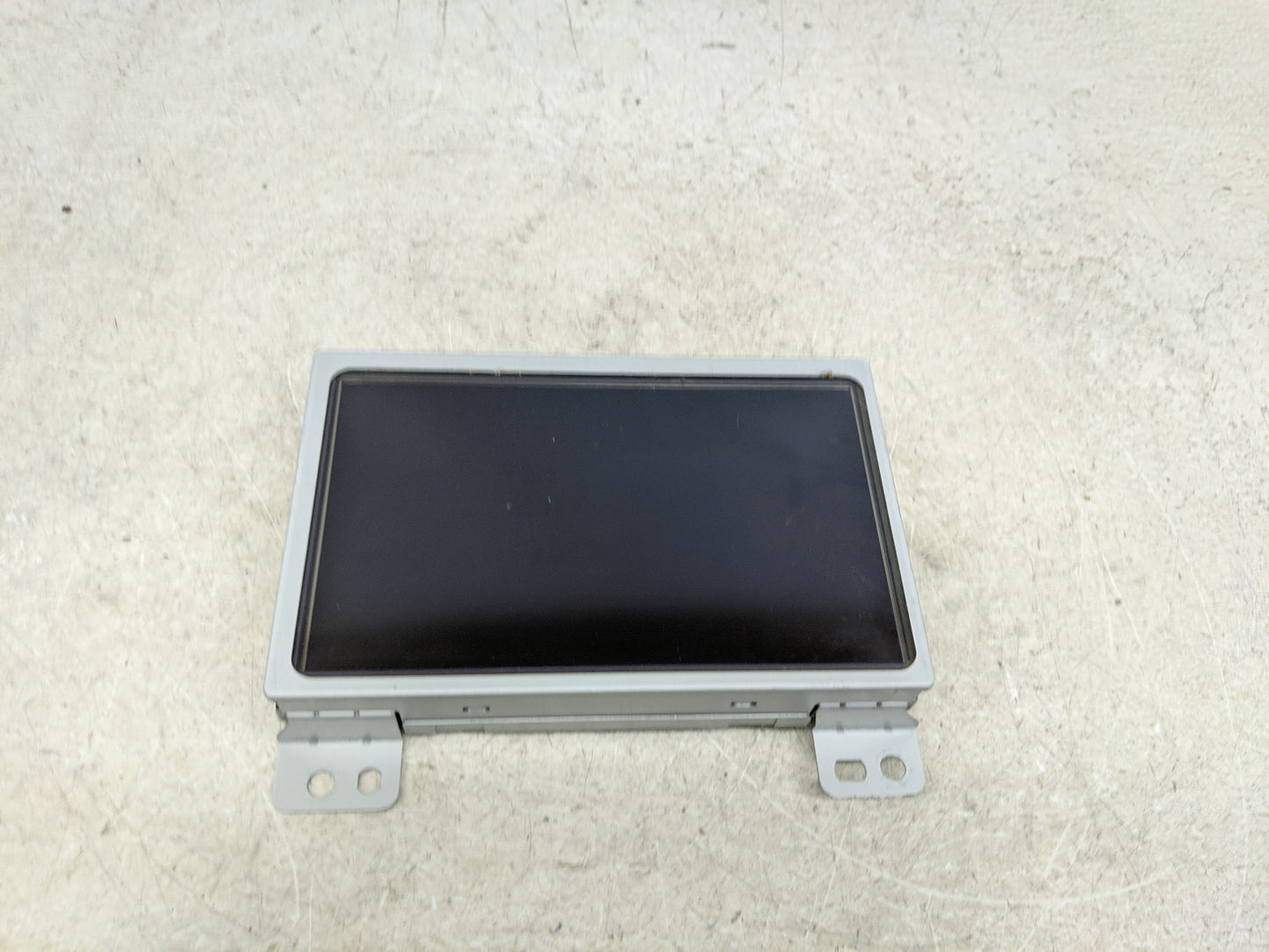 2010-2017 Gmc Terrain Radio AM FM Cd Player Receiver Replacement Fits Fits 2010 2011 2012 2013 2014 2015 2016 2017 OEM Used 