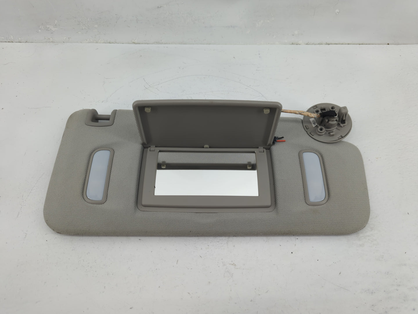 2010-2017 Gmc Terrain Sun Visor Shade Replacement Passenger Right Mirror Fits Fits 2010 2011 2012 2013 2014 2015 2016 2017 O