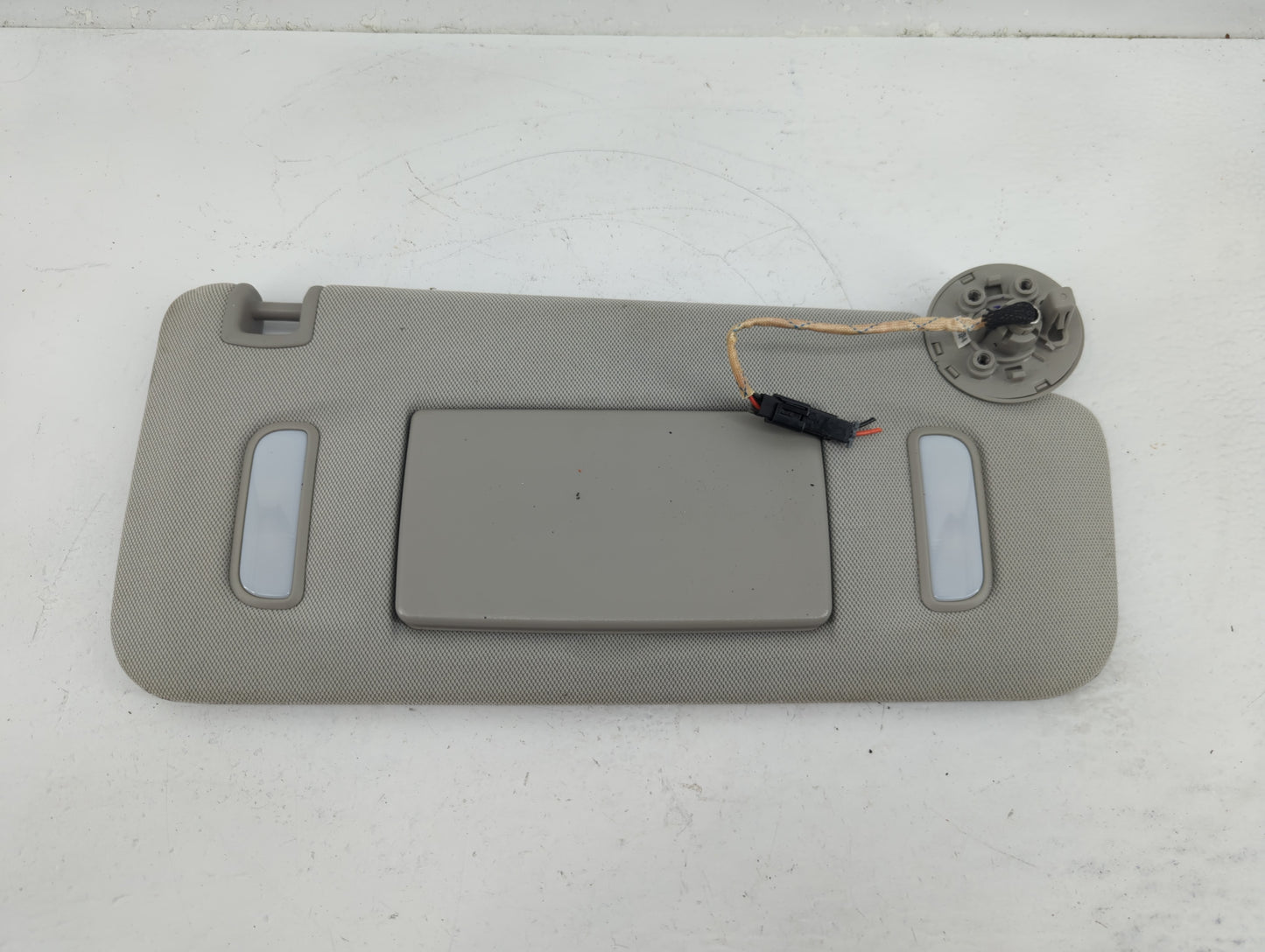 2010-2017 Gmc Terrain Sun Visor Shade Replacement Passenger Right Mirror Fits Fits 2010 2011 2012 2013 2014 2015 2016 2017 O