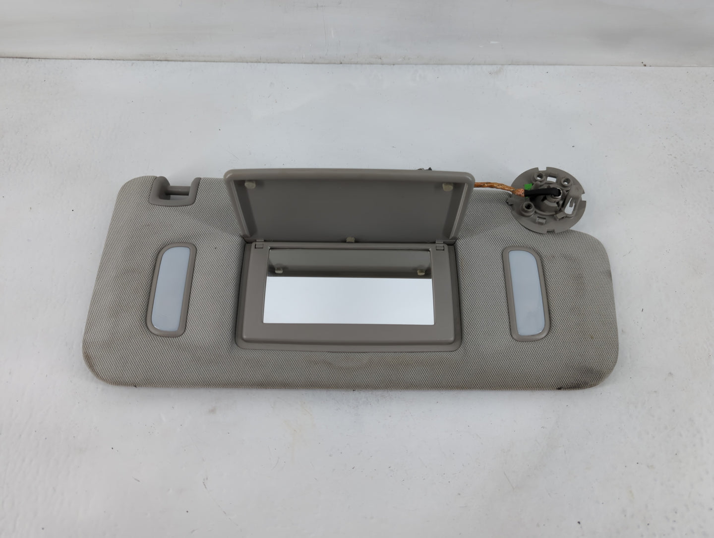 2010-2017 Gmc Terrain Sun Visor Shade Replacement Passenger Right Mirror Fits Fits 2010 2011 2012 2013 2014 2015 2016 2017 O