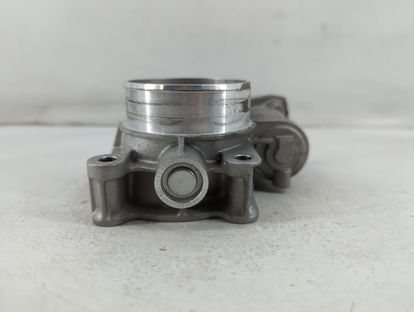 2013-2015 Gmc Terrain Throttle Body P/N:12632101CA Fits Fits 2012 2013 2014 2015 OEM Used Auto Parts - Oemusedautoparts1.com