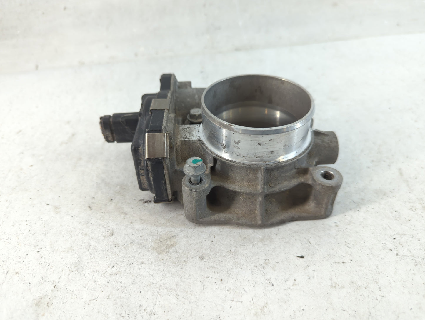 2013-2015 Gmc Terrain Throttle Body P/N:12632101CA Fits Fits 2012 2013 2014 2015 OEM Used Auto Parts - Oemusedautoparts1.com