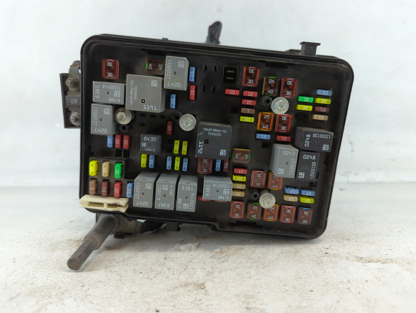 2013-2015 Gmc Terrain Fusebox Fuse Box Panel Relay Module Fits Fits 2013 2014 2015 OEM Used Auto Parts - Oemusedautoparts1.c
