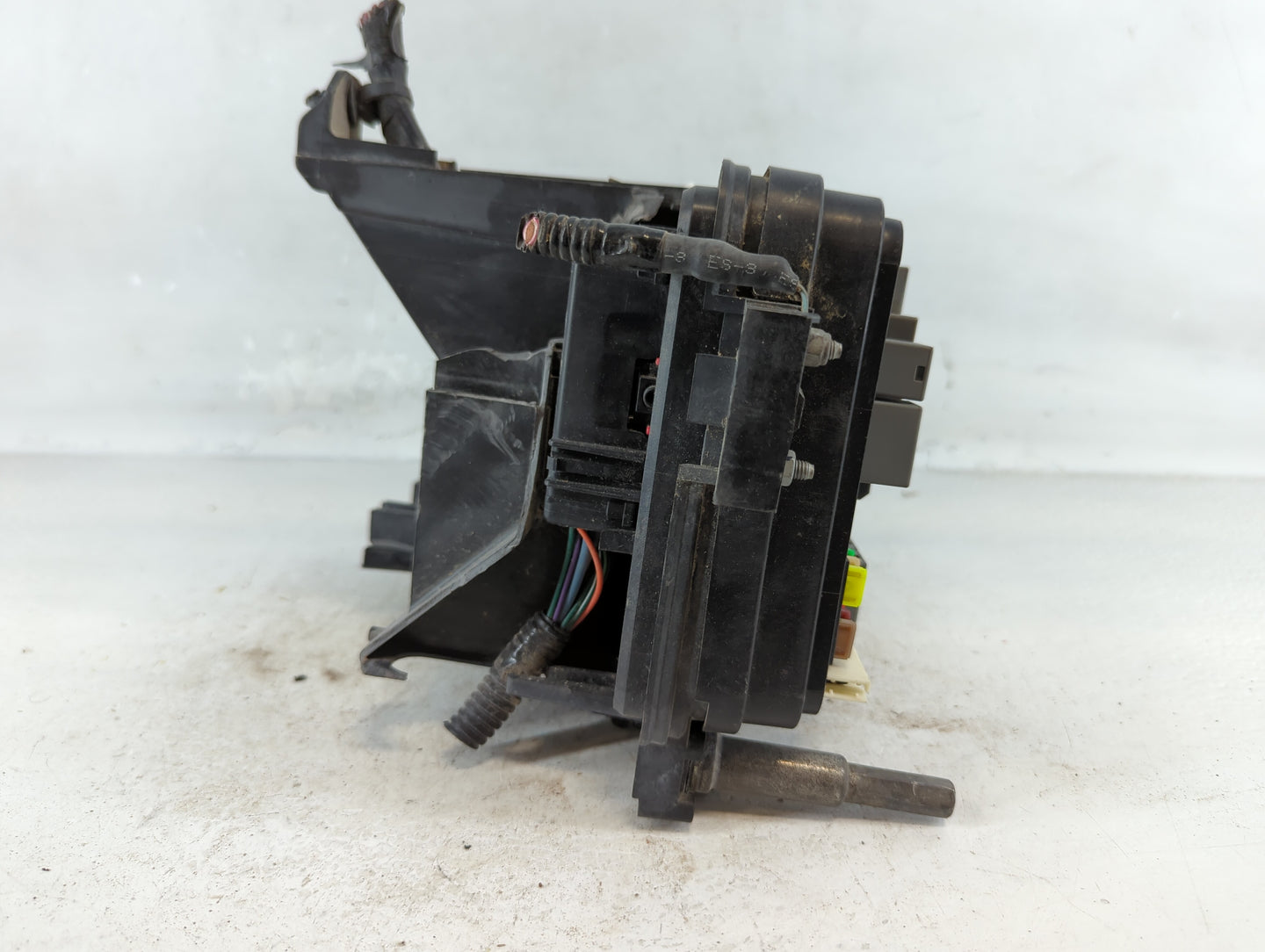 2013-2015 Gmc Terrain Fusebox Fuse Box Panel Relay Module Fits Fits 2013 2014 2015 OEM Used Auto Parts - Oemusedautoparts1.c