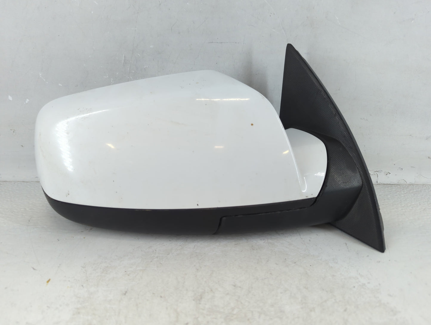 2012-2013 Gmc Terrain Driver Side View Mirror - Left Door Mirror OEM Used - Oemusedautoparts1.com