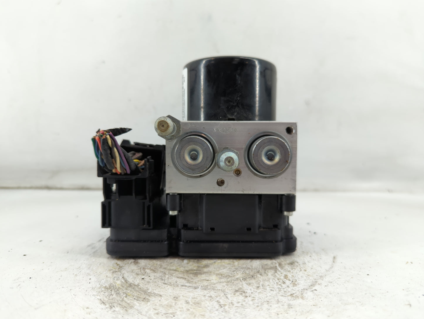 2012-2017 Gmc Terrain ABS Pump Control Module Replacement P/N:47660 9K60A Fits Fits 2012 2013 2014 2015 2016 2017 OEM Used A