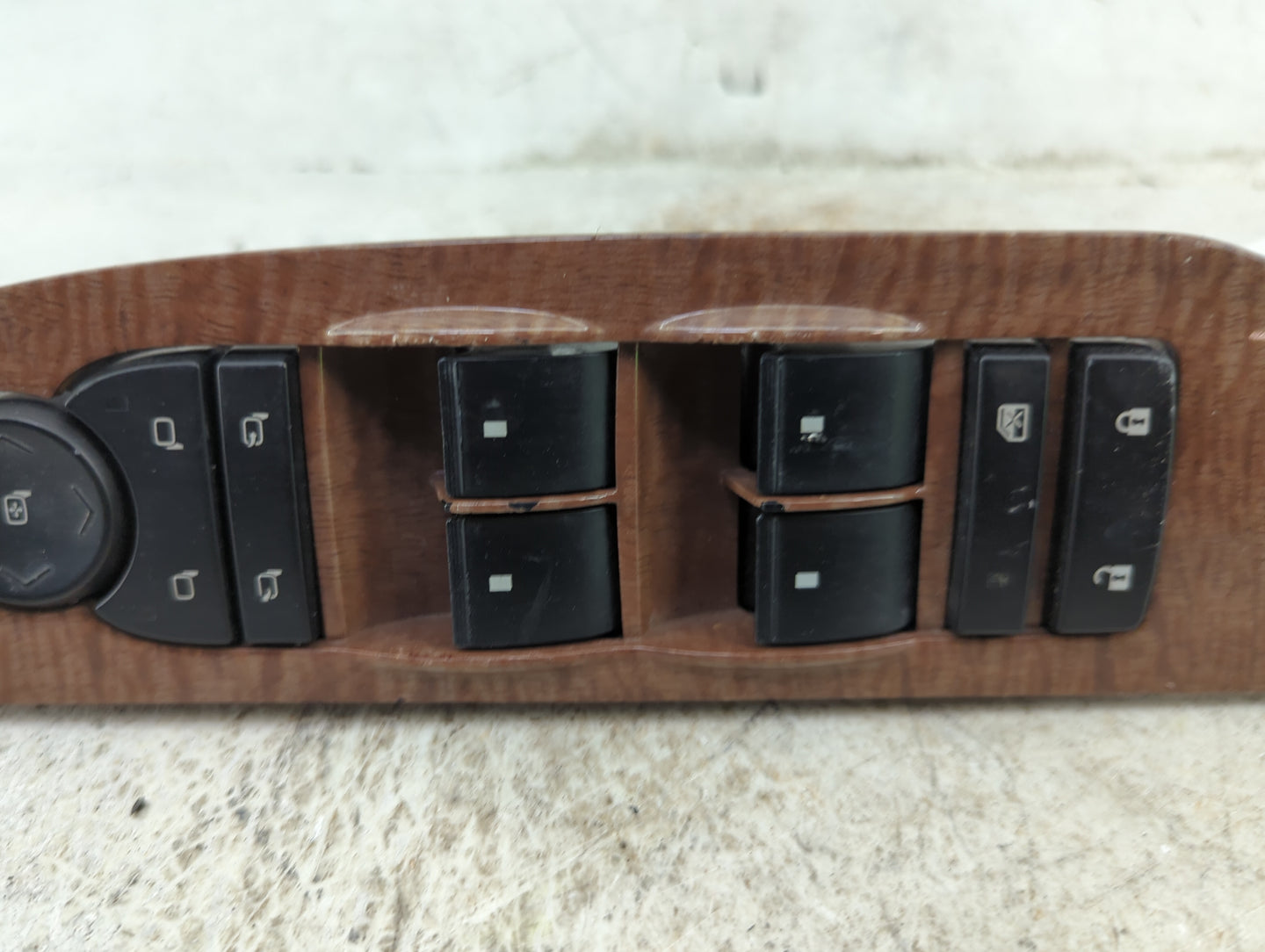 2013 Gmc Yukon Master Power Window Switch Replacement Driver Side Left P/N:55534421101BZ F00HJ00983, 8355553AD Fits OEM Used
