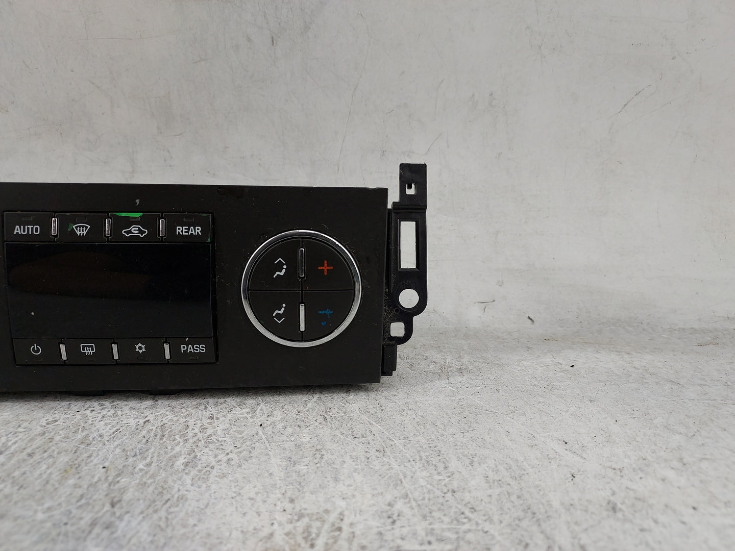 2012-2014 Gmc Yukon Climate Control Module Temperature AC/Heater Replacement P/N:20921712 381712R022080095 Fits OEM Used Aut