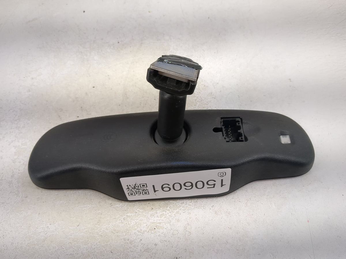 2013 Gmc Yukon Interior Rear View Mirror Replacement OEM P/N:E11 025898 GNTX-511 Fits OEM Used Auto Parts - Oemusedautoparts