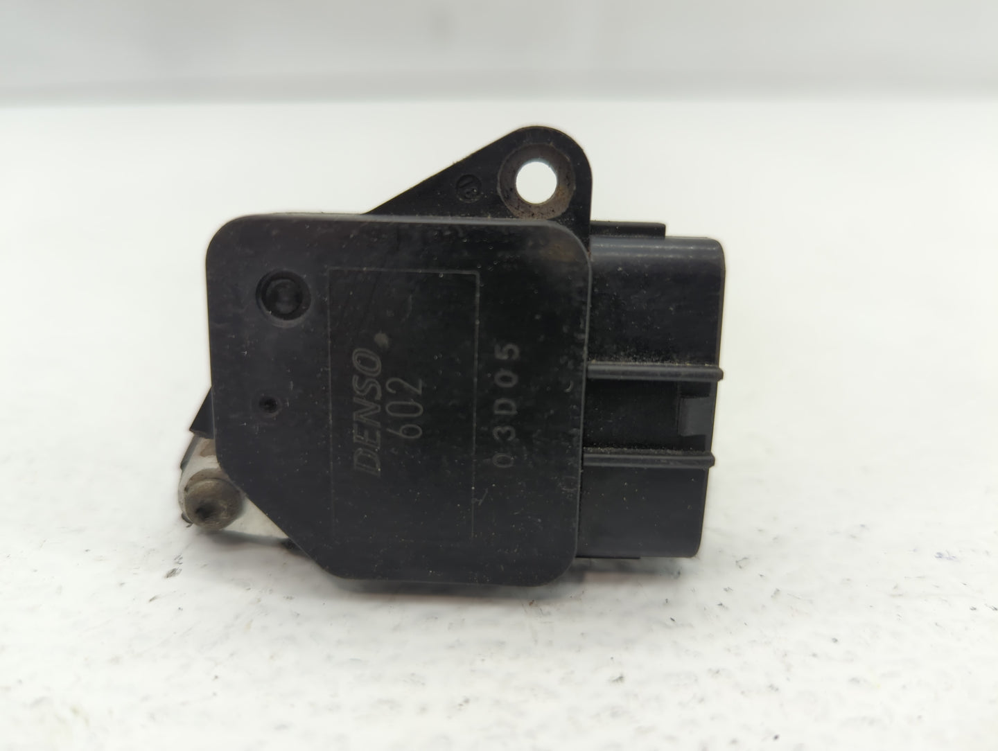 2009-2014 Gmc Yukon Mass Air Flow Meter Maf - Oemusedautoparts1.com