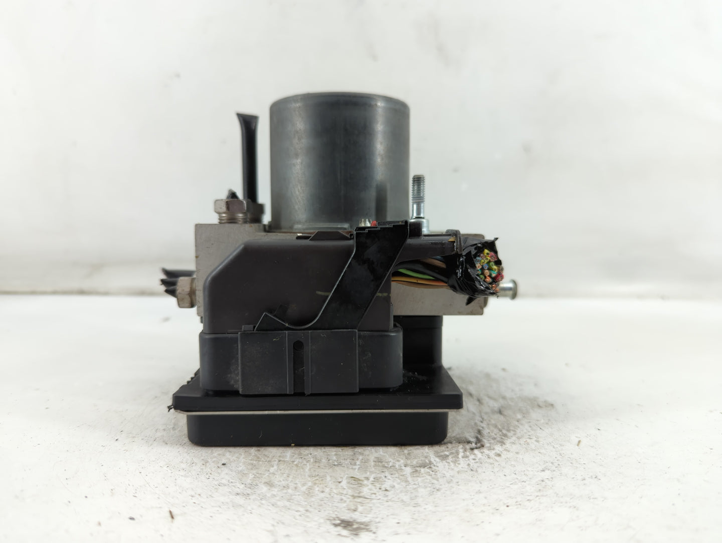2009-2014 Gmc Yukon ABS Pump Control Module Replacement P/N:22910905 0 265 252 431 AA Fits Fits 2009 2010 2011 2012 2013 201