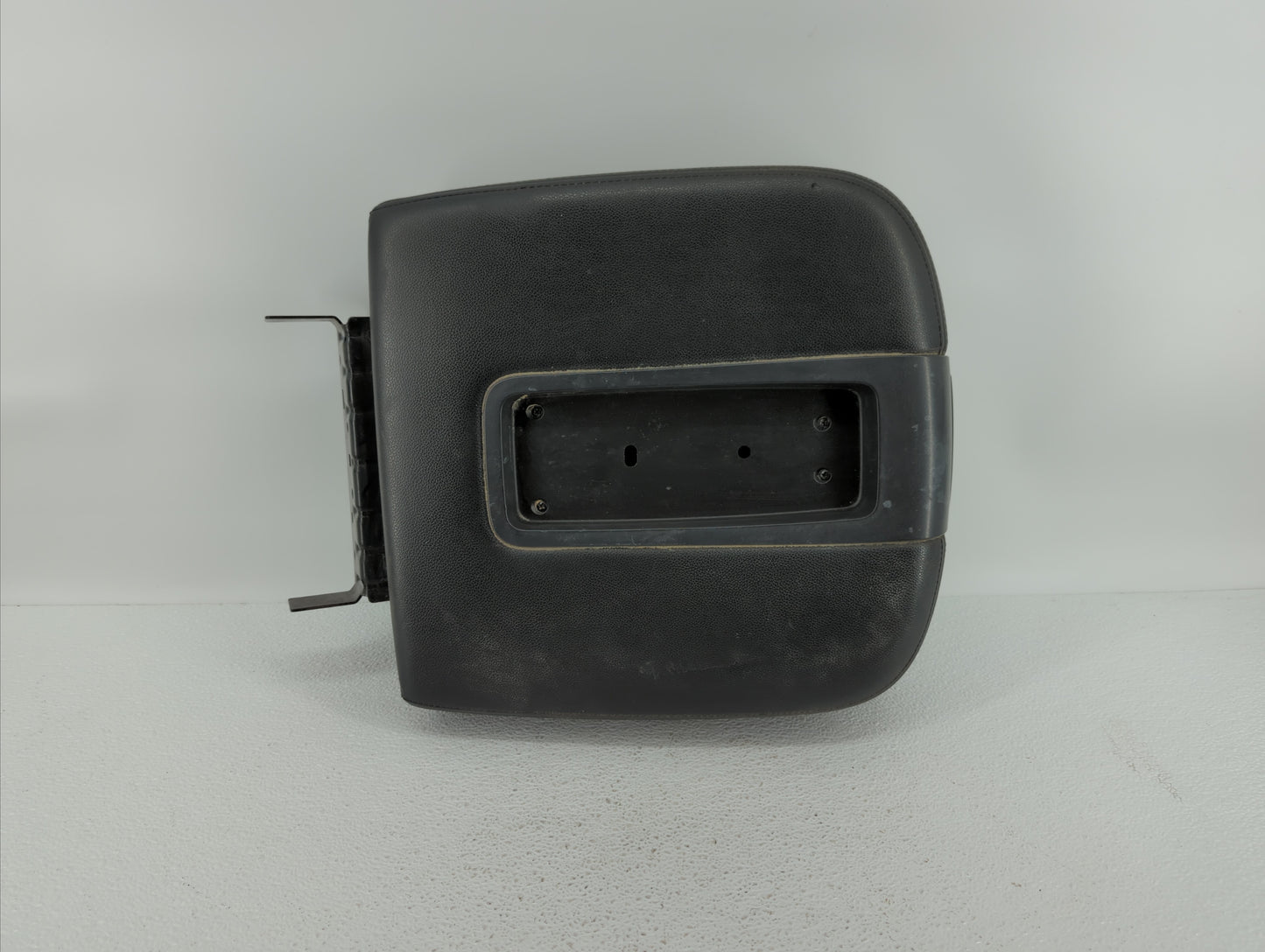 Gmc Yukon Xl Overhead Roof Console Interior Dome Light - Oemusedautoparts1.com