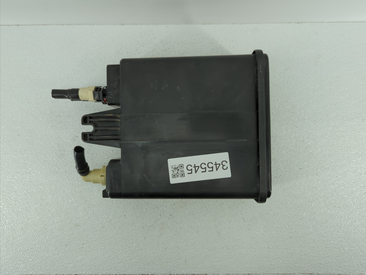 2013 Gmc Yukon Xl Fuel Vapor Charcoal Canister - Oemusedautoparts1.com