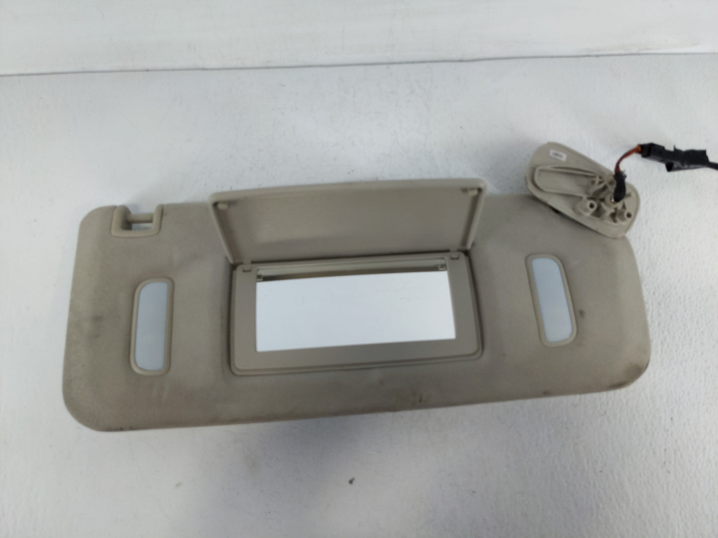 2007-2014 Gmc Yukon Xl 1500 Sun Visor Shade Replacement Passenger Right Mirror Fits Fits 2007 2008 2009 2010 2011 2012 2013 