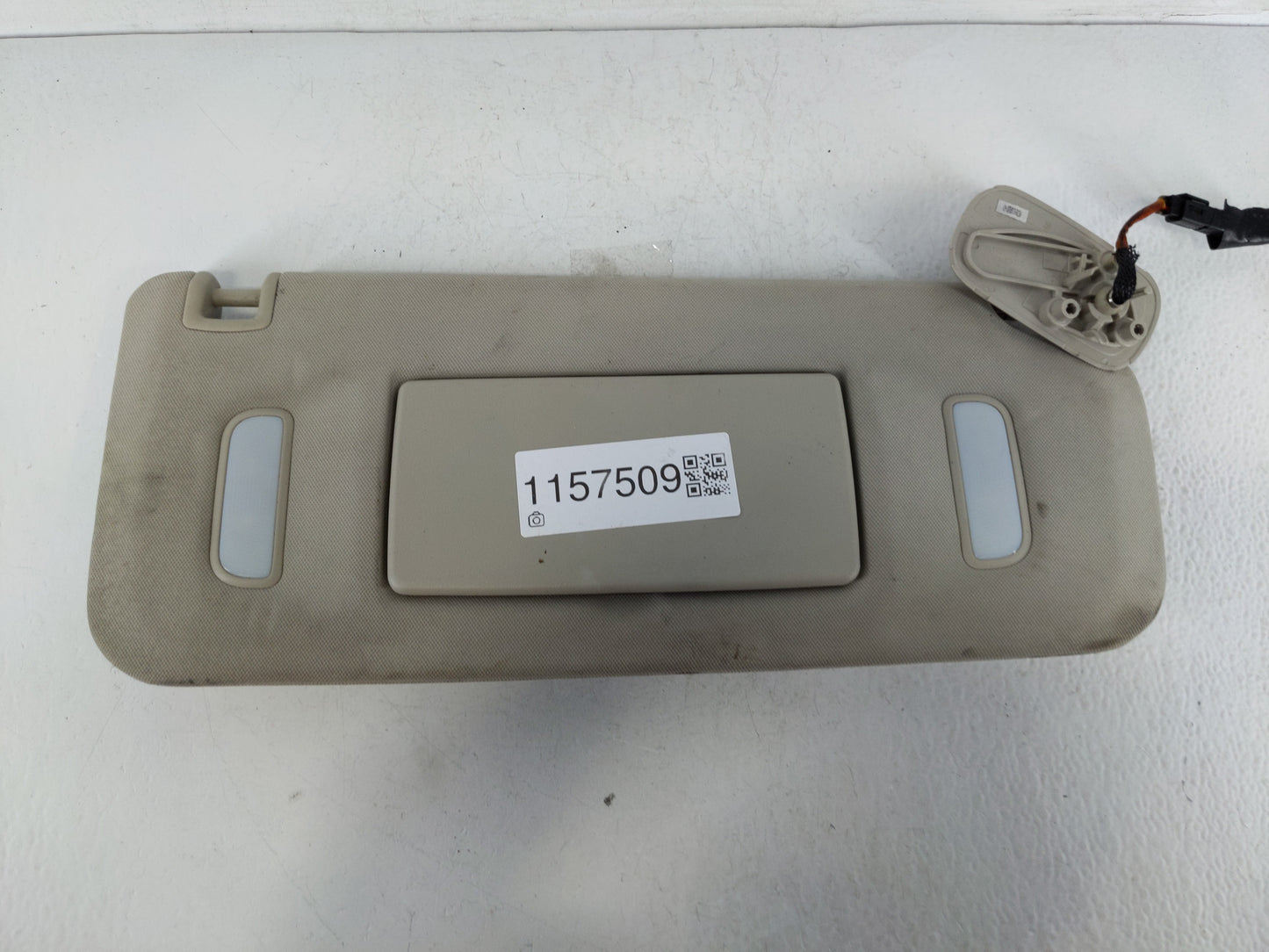 2007-2014 Gmc Yukon Xl 1500 Sun Visor Shade Replacement Passenger Right Mirror Fits Fits 2007 2008 2009 2010 2011 2012 2013 