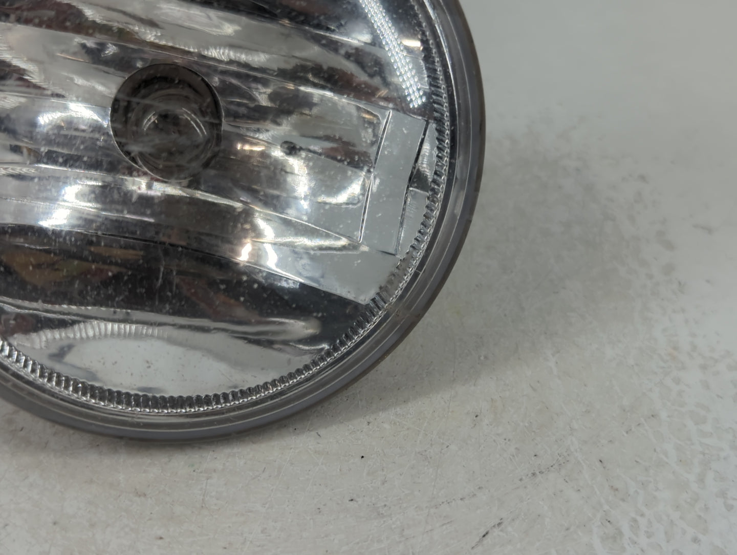 2007-2014 Gmc Yukon Xl 1500 Passenger Right Oem Front Light Lamp - Oemusedautoparts1.com