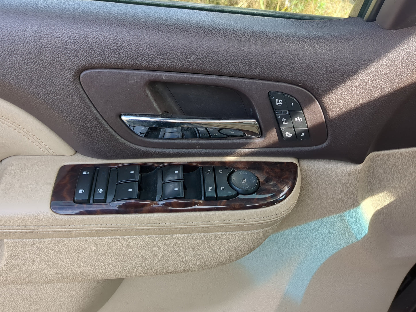 2013 Gmc Yukon Xl 1500 Master Power Window Switch Replacement Driver Side Left Fits OEM Used Auto Parts - Oemusedautoparts1.