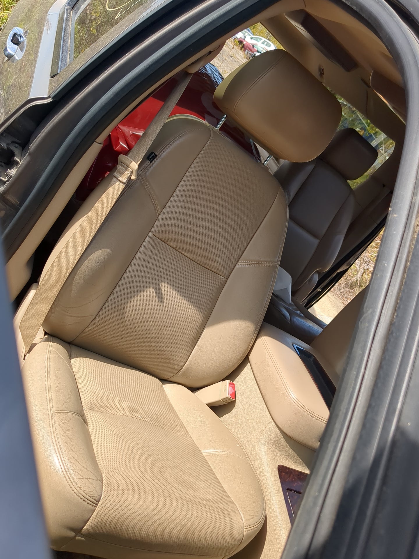2012-2014 Gmc Yukon Xl 1500 Passenger Front Seat Oem 1186122 - Oemusedautoparts1.com