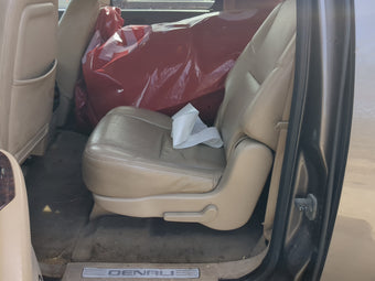 compare product 2013 Gmc Yukon Xl 1500 Rear Seat Oem