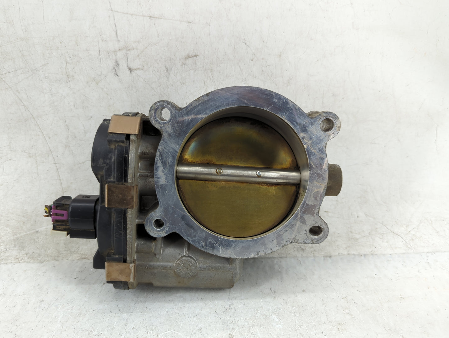 2009-2014 Gmc Yukon Xl 1500 Throttle Body P/N:12629992 Fits Fits 2009 2010 2011 2012 2013 2014 2015 OEM Used Auto Parts - Oe