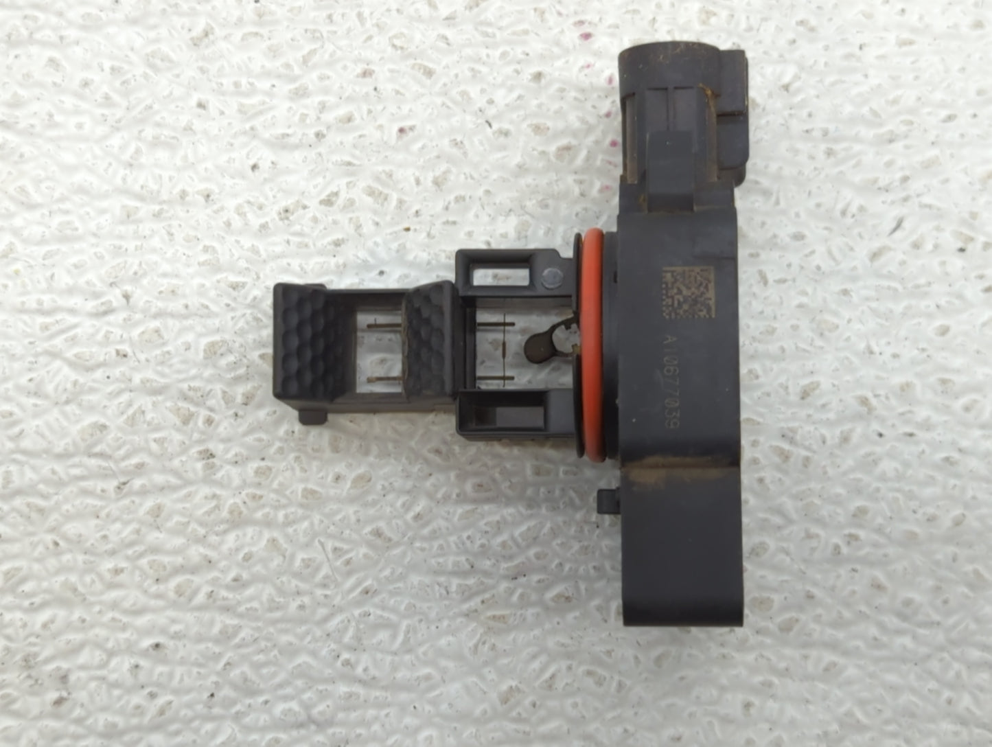 2009-2014 Gmc Yukon Xl 1500 Mass Air Flow Meter Maf - Oemusedautoparts1.com