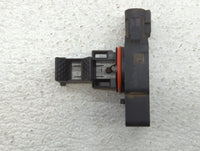2009-2014 Gmc Yukon Xl 1500 Mass Air Flow Meter Maf - Oemusedautoparts1.com