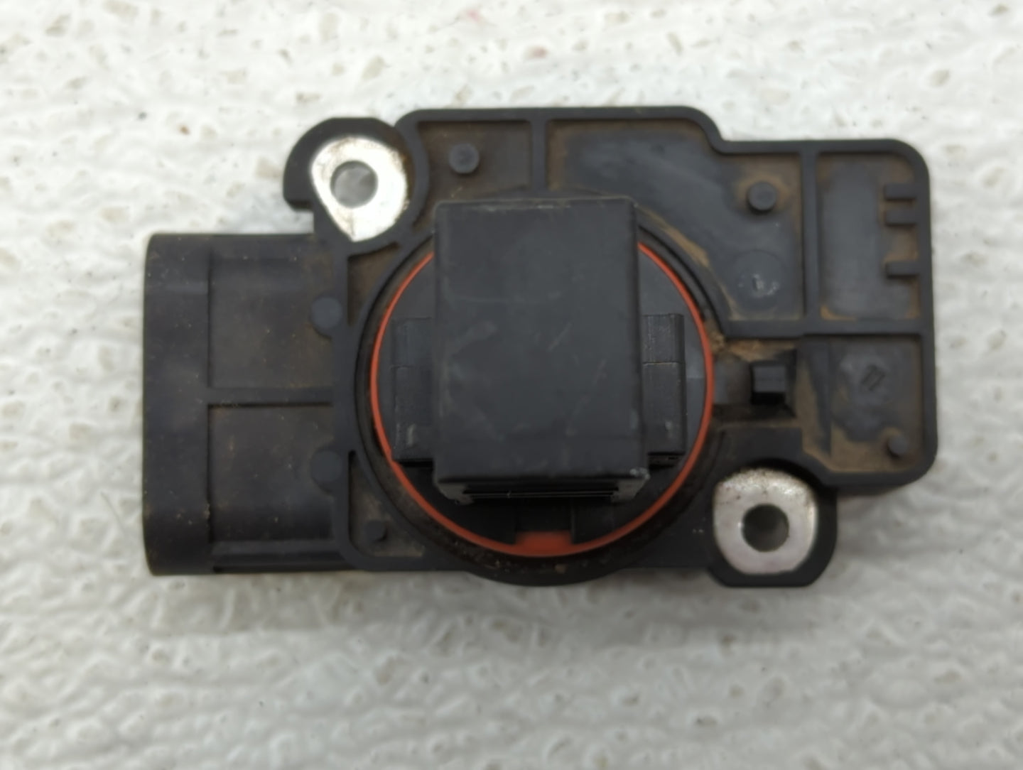 2009-2014 Gmc Yukon Xl 1500 Mass Air Flow Meter Maf - Oemusedautoparts1.com