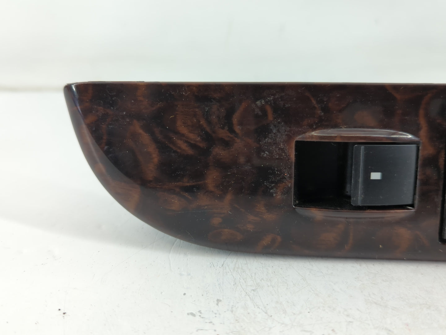 2007-2014 Gmc Yukon Xl 1500 Master Power Window Switch Replacement Driver Side Left P/N:F00HJ00985 20835554AD Fits OEM Used 